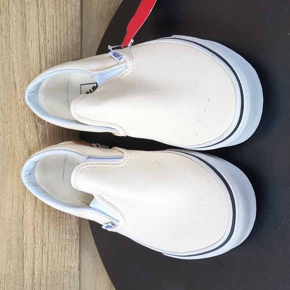 Vans Gum Block Classic White Classic Slip On - Picture 2 of 11